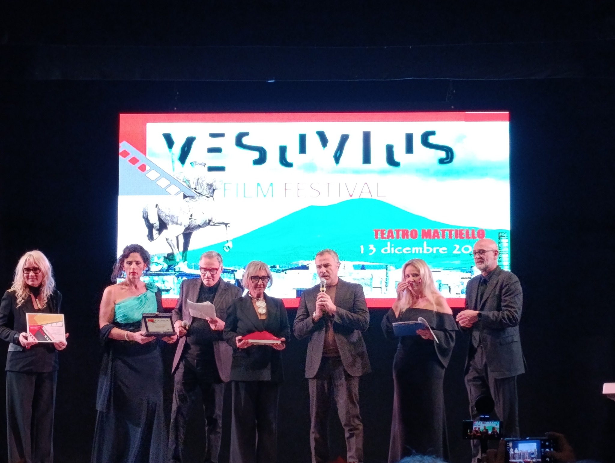 599606355_2521637661543211_6458850076764668898_n